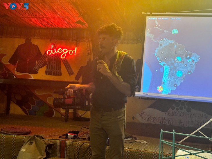 Vincent Moon: Être disponible à l’instant, c’est déjà du cinéma - ảnh 2