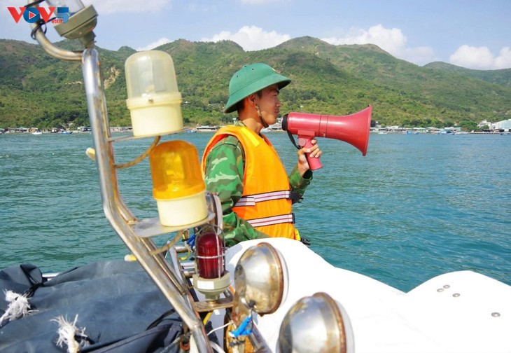 Khanh Hoa mobilise toutes ses forces face au typhon Kalmaegi - ảnh 1