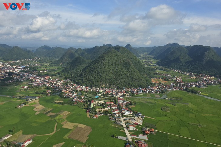 Le village de Quynh Son reconnu “meilleur village touristique du monde 2025” - ảnh 1