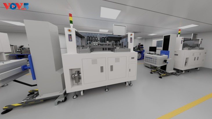 FPT inaugure la première usine vietnamienne de test et d’encapsulation de semi-conducteurs - ảnh 2