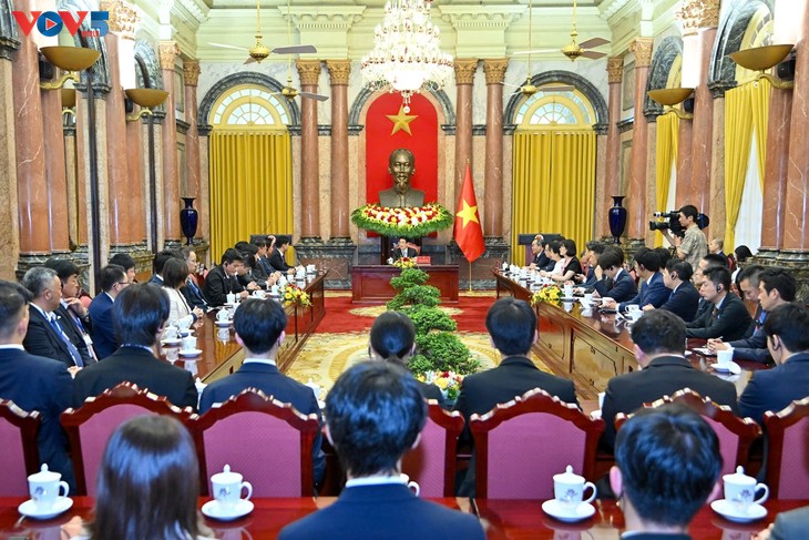  Chủ tịch nước Lương Cường tiếp Trưởng Ban Thanh niên Đảng Dân chủ tự do Nhật Bản - ảnh 1