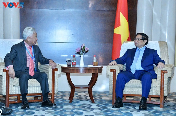 Việt Nam và AIIB đẩy mạnh hợp tác triển khai các dự án đầu tư trọng điểm - ảnh 1