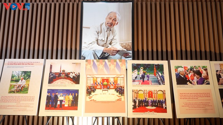Triển lãm về Chủ tịch Hồ Chí Minh ở Thái Lan - ảnh 1