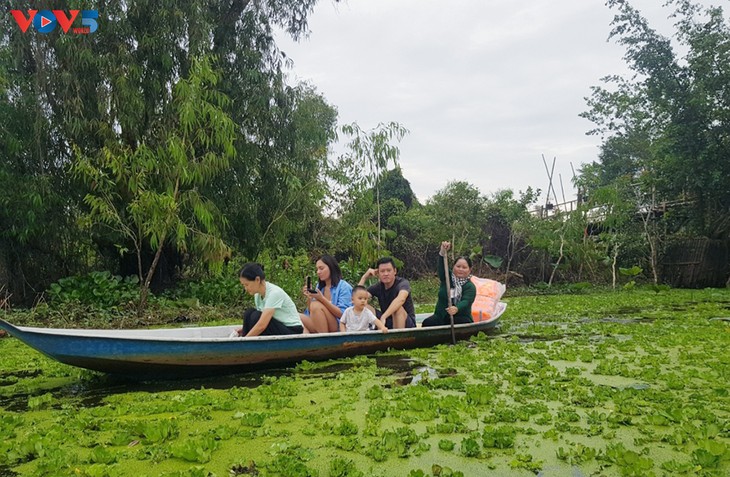 Khám phá rừng tràm Trà Sư, tỉnh An Giang - ảnh 2
