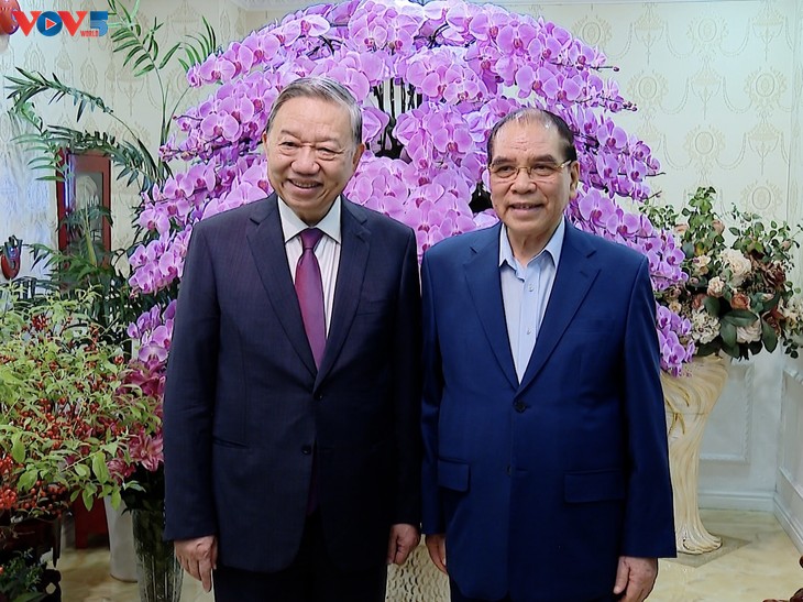 Tổng Bí thư Tô Lâm thăm, chúc Tết nguyên Tổng Bí thư Nông Đức Mạnh - ảnh 1