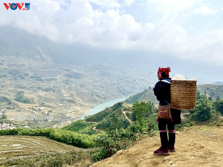 Khám phá Tả Van qua cung đường ven núi - ảnh 2