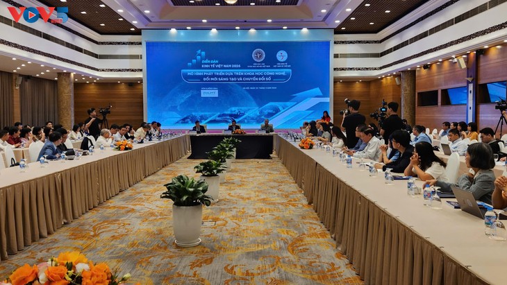 Khoa học công nghệ, đổi mới sáng tạo và chuyển đổi số là trụ cột cốt lõi để phát triển đất nước - ảnh 1