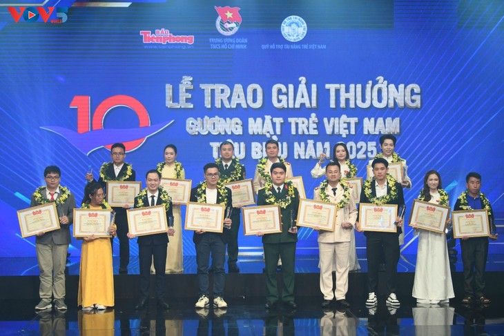 Trao thưởng “Gương mặt trẻ Việt Nam tiêu biểu năm 2025” - ảnh 1