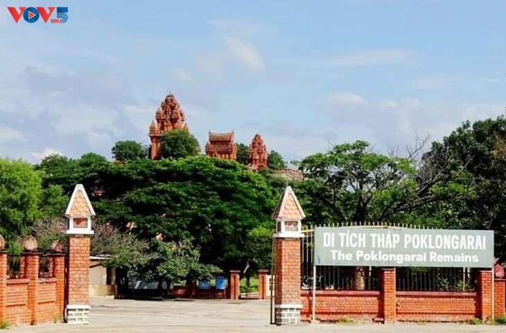 ប្រាសាទ Po Klong Garai - កេរ្កិ៍ដំណែលជាតិពិសេសនៅខេត្ត Ninh Thuan - ảnh 1