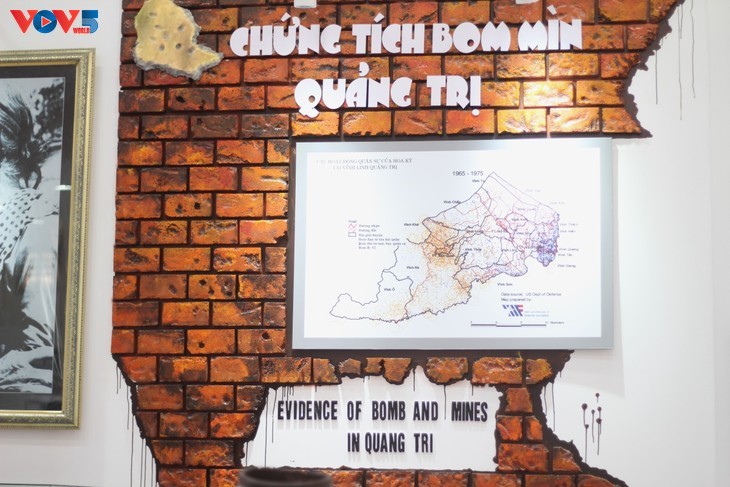 ផ្ទះតាំង​ពិព័រណ៍ “ខ្សែរស្របទី ១៧ និងបំណងប្រាថ្នាបង្រួបបង្រួមជាតិ​“៖ ការដឹងគុណអតីតកាល និង​រក្សាសន្តិភាពសព្វ​ថ្ងៃនេះ - ảnh 16