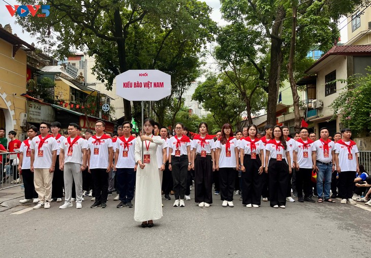 Kỷ niệm 80 năm Quốc khánh: Sức mạnh đại đoàn kết và niềm tự hào của các thế hệ - ảnh 3