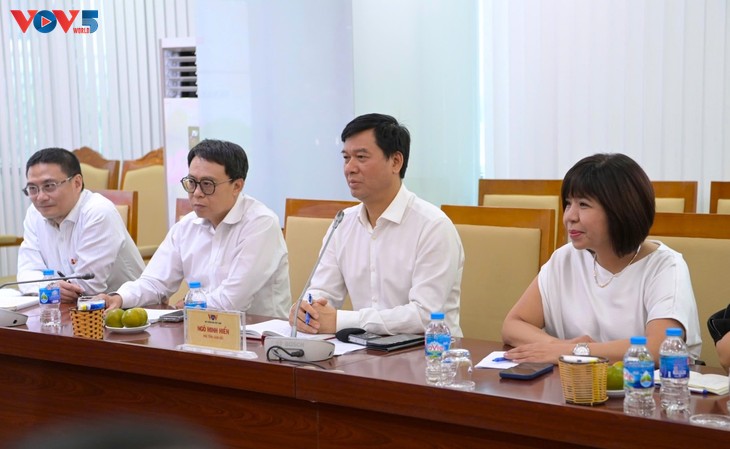 VOV sẵn sàng hỗ trợ và tăng cường hợp tác với các cơ quan báo chí của Lào - ảnh 2
