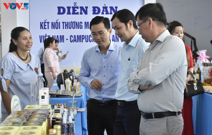 Thương mại vùng biên Việt Nam – Campuchia đạt trên 6 tỷ USD năm nay - ảnh 2