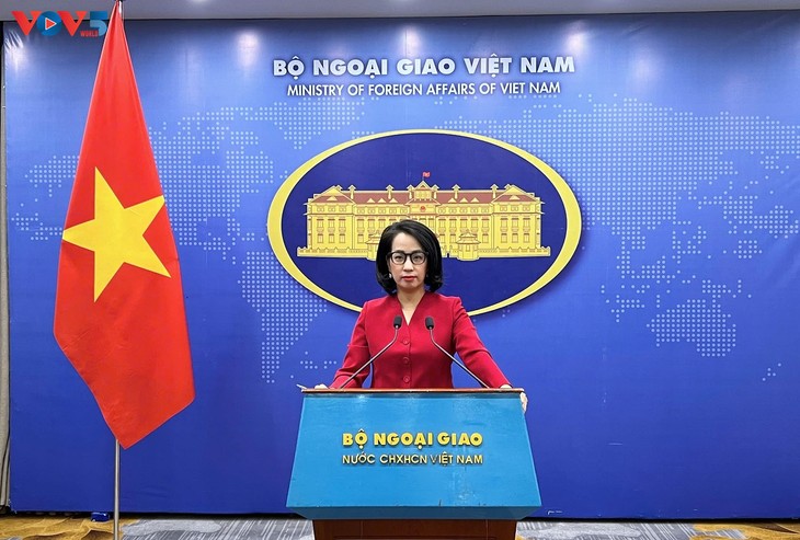 Công dân Việt Nam tại biên giới Thái Lan - Campuchia được sơ tán đến nơi an toàn - ảnh 1