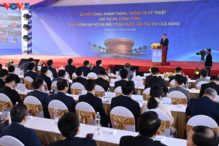 Người dân tự hào, kỳ vọng vào các công trình, dự án trọng điểm - ảnh 1