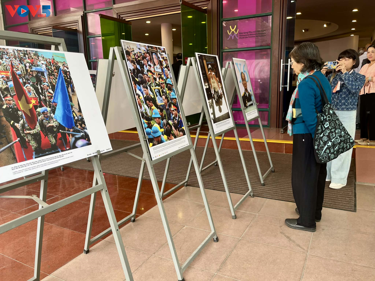 Âm vang 80 năm Việt Nam qua những bức ảnh cuộc đời - ảnh 3