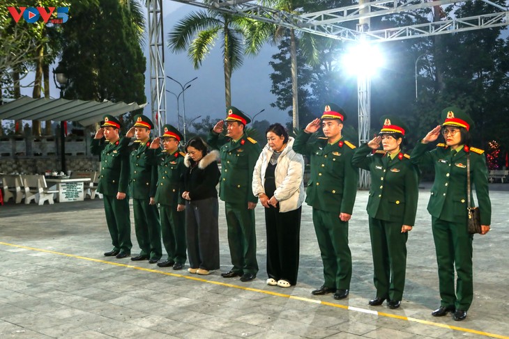 Binh chủng Đặc công: Thắt chặt “Thế trận lòng dân” nơi phên dậu Tổ quốc - ảnh 4