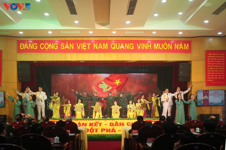 Binh chủng Đặc công kỷ niệm 59 năm ngày truyền thống, đón nhận danh hiệu Anh hùng Lực lượng vũ trang nhân dân lần thứ ba - ảnh 1