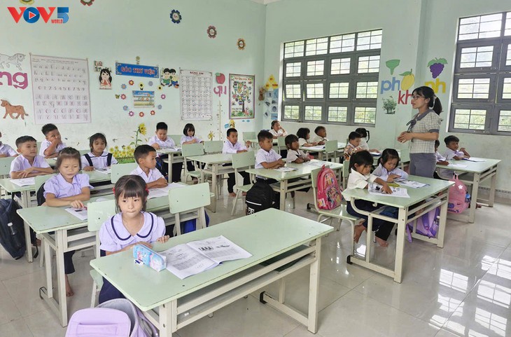 Disadvantaged areas prepared for new school year - ảnh 3
