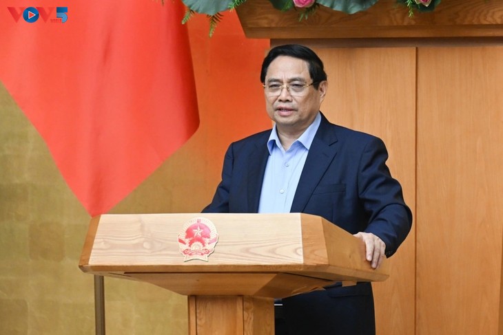 Prime Minister chairs October cabinet meeting - ảnh 1