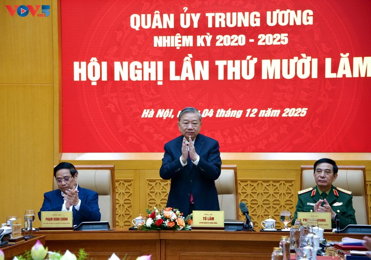 Vietnam People's Army must stay steadfast to be fully prepared for new phase of development: Party chief - ảnh 1