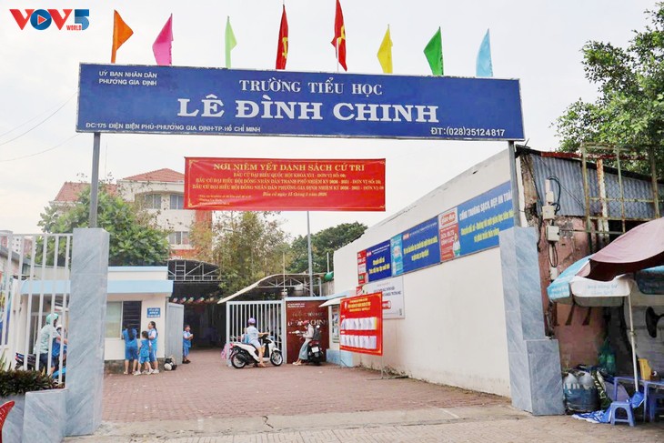 Residential areas in Ho Chi Minh City ready for Election Day - ảnh 1