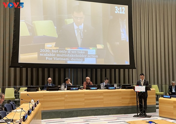 Vietnam comprometido a cumplir con Agenda 2030 para Desarrollo Sostenible - ảnh 1