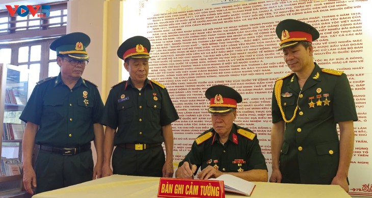 Sitio Conmemorativo del Presidente Ho Chi Minh en Nghia Lo: “Dirección roja” para educar en la tradición revolucionaria - ảnh 3