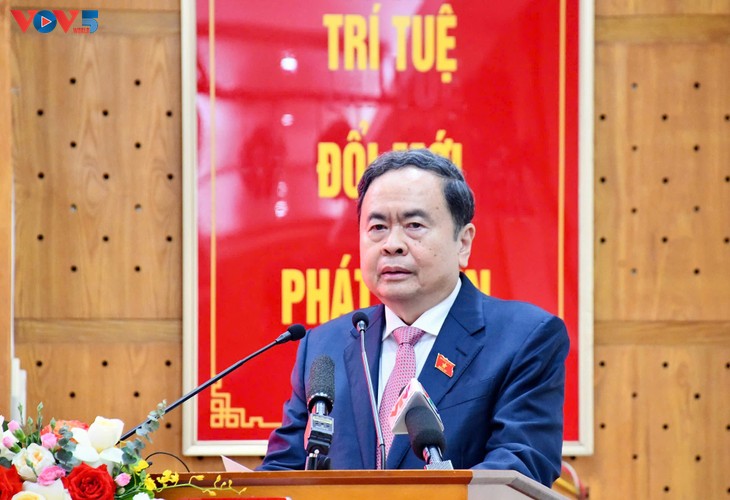 Vietnam promueve la difusión de publicaciones teóricas, políticas y jurídicas - ảnh 1