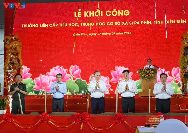 เลขาธิการใหญ่พรรค โตเลิม เข้าร่วมพิธีวางศิลาฤกษ์ก่อสร้างโรงเรียนในจังหวัดเดียนเบียน - ảnh 1