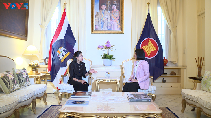 ความสัมพันธ์ระหว่างเวียดนามกับไทยกำลังอยู่ในช่วงแห่งความรุ่งเรือง - ảnh 1