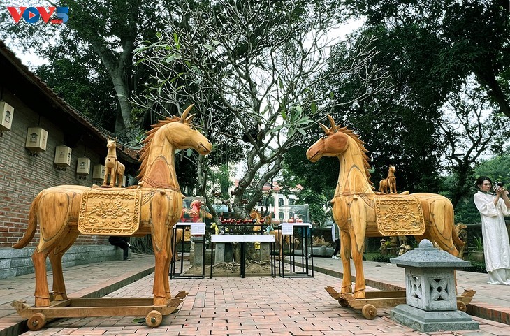 “ม้ากลับสู่เมือง” – รอยกีบใจกลางพระนคร - ảnh 8