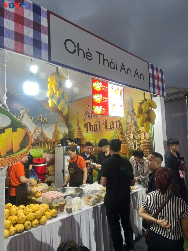 งาน “Thai Festival in Hanoi 2026” นิมิตหมายฉลองครบรอบ 50 ปีความสัมพันธ์ทางการทูตไทย–เวียดนาม - ảnh 6