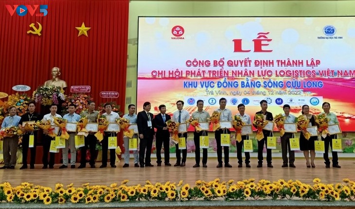 Entwicklung der Humanressourcen für Logistik im Mekong-Delta - ảnh 1