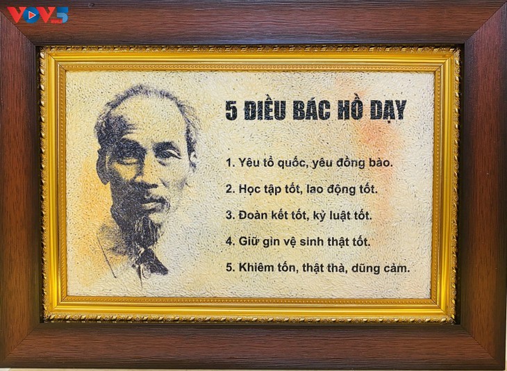 สุดประทับใจกับคอลเลกชั่นภาพศิลปะจากเมล็ดข้าว “ลุงโฮที่รัก” ของชายหนุ่มวัย 27 ปี คิวเติ๊นบิ๋ว - ảnh 10