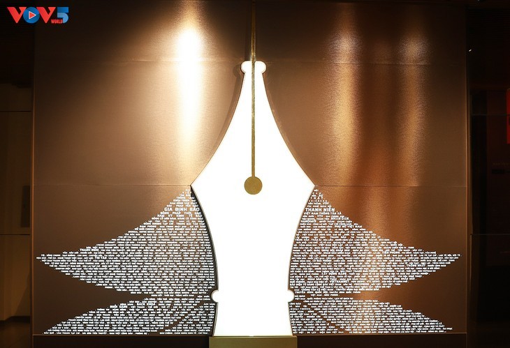 เส้นทางแห่งความทรงจำ 100 ปีสื่อมวลชนเวียดนาม  - ảnh 3