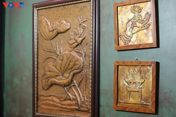 Hanoism – สัมผัสวัฒนธรรมเวียดนามผ่านเลนส์ภาพเก่า - ảnh 11