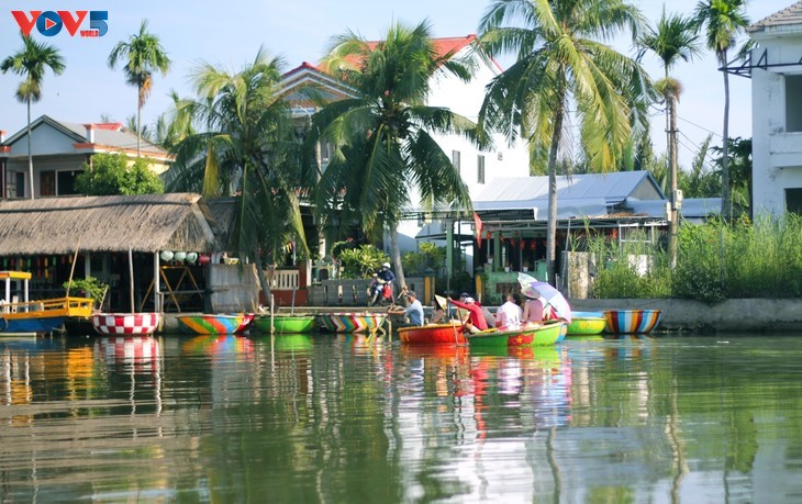 ป่ามะพร้าว 7 ไร่ – “ดินดอนสามเหลี่ยมปากแม่น้ำโขงย่อส่วน” ใจกลางเมืองเก่าฮอยอัน - ảnh 16