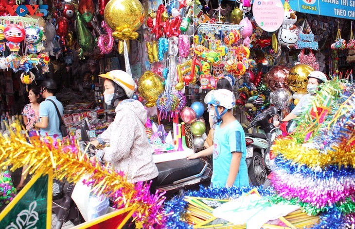 Buntes Vollmondfest in Hanoi - ảnh 10