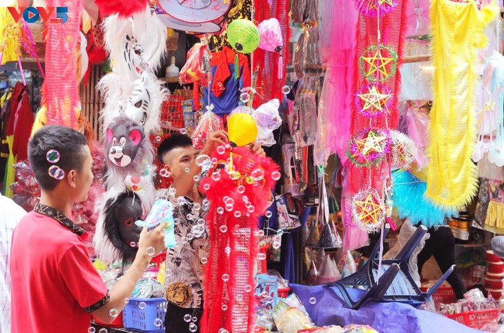 Buntes Vollmondfest in Hanoi - ảnh 11