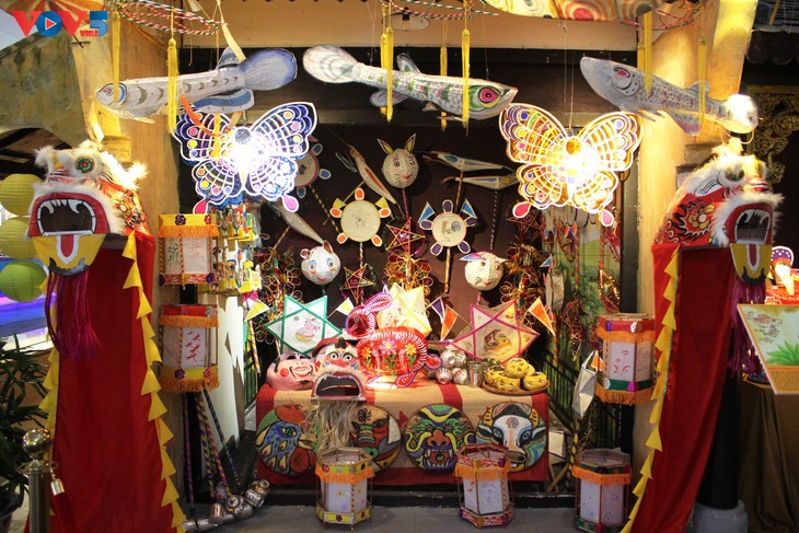 Buntes Vollmondfest in Hanoi - ảnh 19