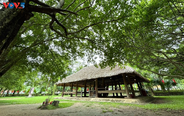 ຄວາມຊົງຈຳເປັນໜ້າເອກອ້າງທະນົງໃຈຢູ່ບ້ານເກີດເມືອງນອນແຫ່ງການປະຕິວັດ ຫວຽດບັກ - ảnh 1