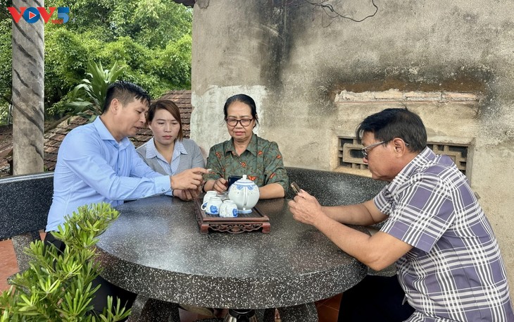 ປະຊາຊົນບັນດາເຜົ່າ ດັກລັກ ມຸ່ງໄປເຖິງກອງປະຊຸມໃຫຍ່ຄັ້ງທີ 14 ຂອງພັກ ດ້ວຍຄວາມໄວ້ເນື້ອເຊື່ອໃຈ ແລະ ຄວາມຫວັງໃໝ່ - ảnh 1