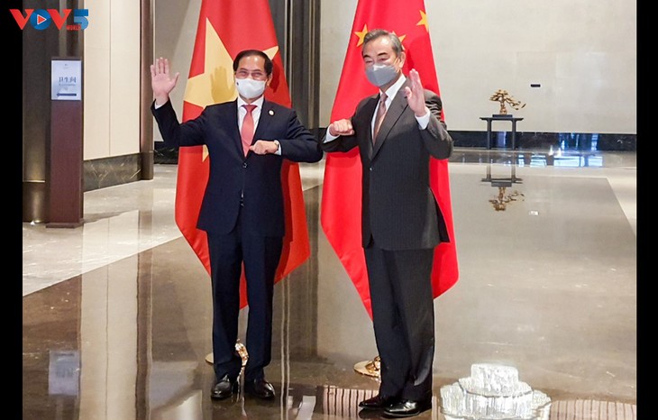 Promueven las relaciones entre Vietnam y China - ảnh 1