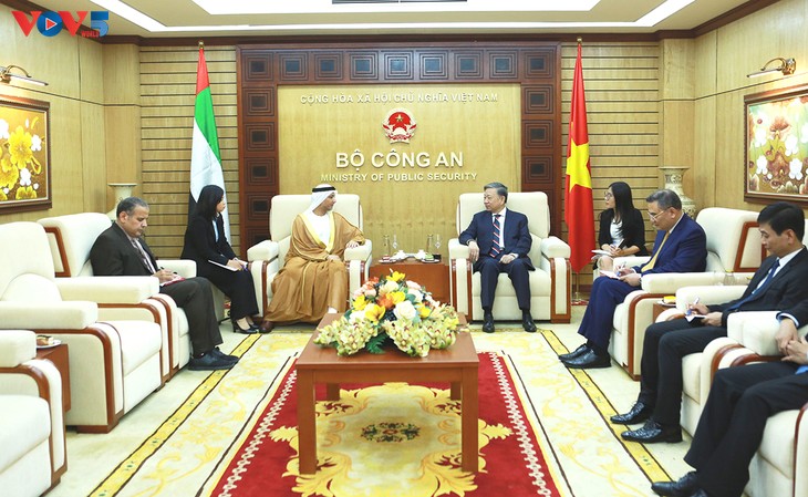 Vietnam y Emiratos Árabes Unidos fortalecen cooperación en seguridad - ảnh 1