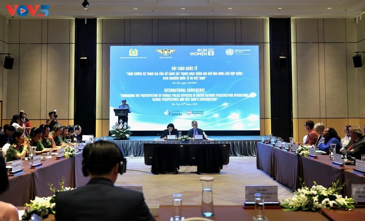 33% de femmes policières parmi les missions vietnamiennes de maintien de la paix de l’ONU - ảnh 1