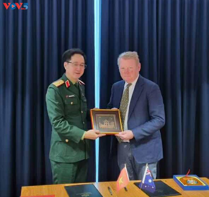 Vietnam–Australie: signature d’un plan triennal de partenariat pour le maintien de la paix - ảnh 3
