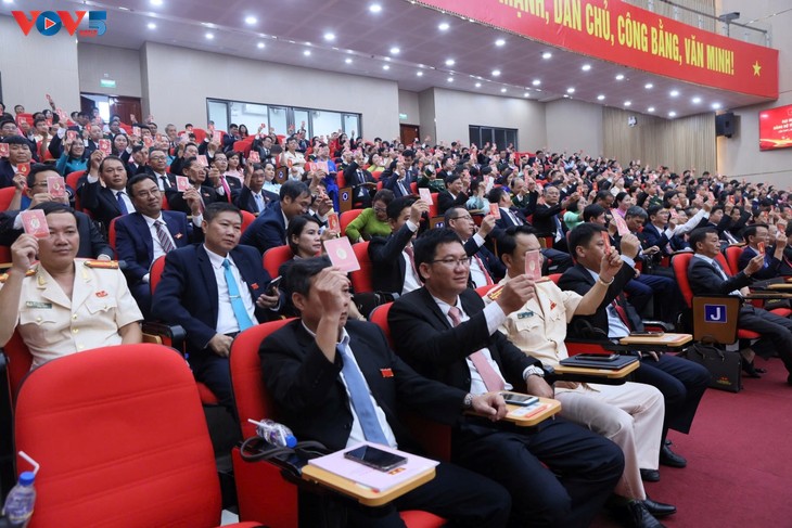 Quang Ngai s’efforce de devenir un pôle de croissance majeur pour la région du Centre et du Tây Nguyên - ảnh 2