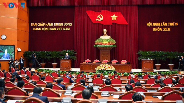 Clôture du 15e Plénum du Comité central du Parti communiste vietnamien, 13e mandat - ảnh 3