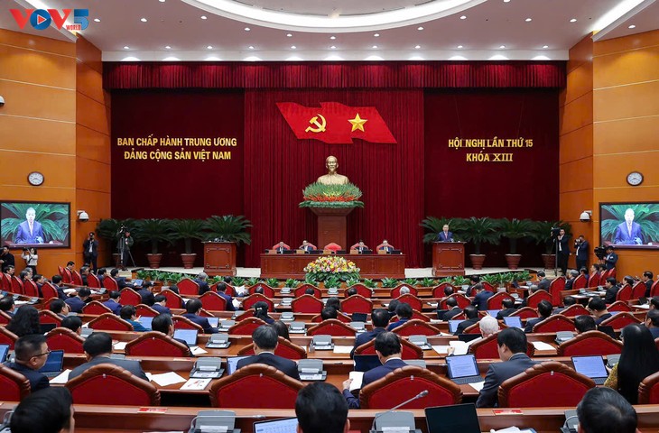 Ouverture du 15e Plénum du Comité central du Parti communiste vietnamien  - ảnh 1